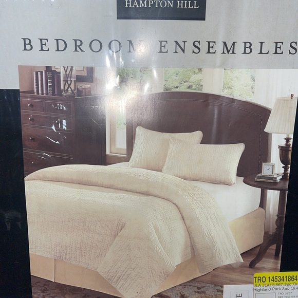 Hamtpon Hill 3 Piece QUEEN Coverlet Set Velvet Touch Quilted Ivory - Picture 4 of 10